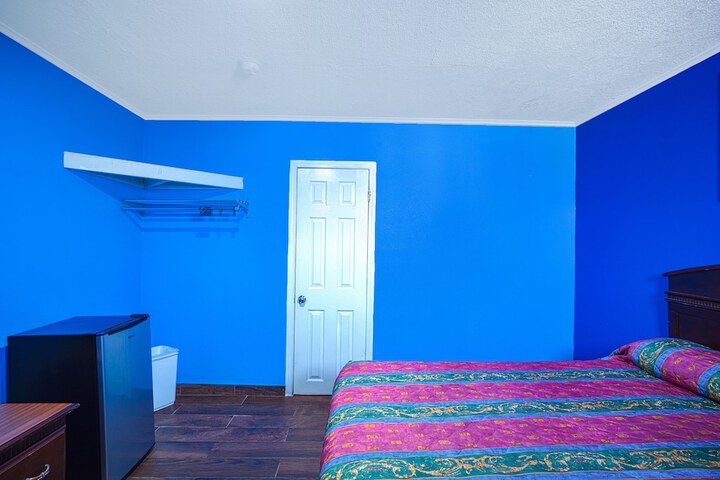 Room 46 of 64