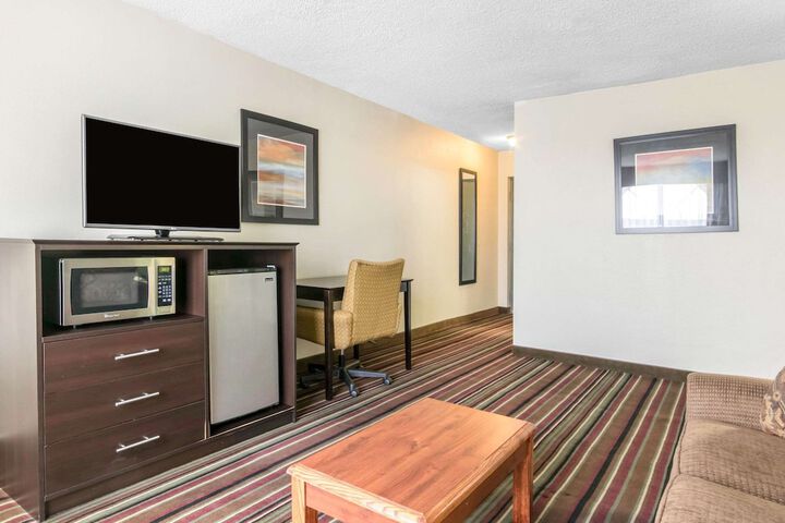 Room 37 of 57