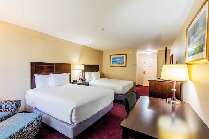 Room 74 of 113