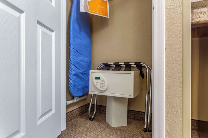 Comfort Inn Gurnee near Six Flags
