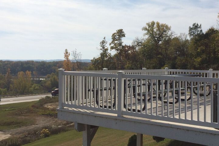 Savanna Inn & Suites