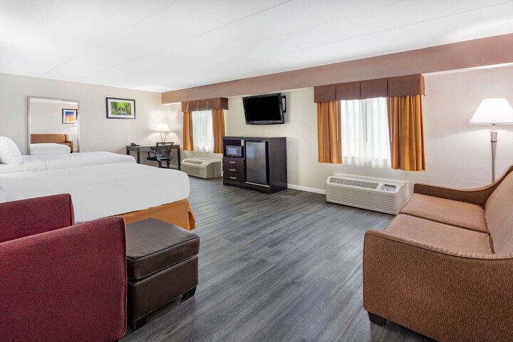Room 5 of 29