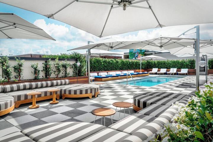 Pool 4 of 73