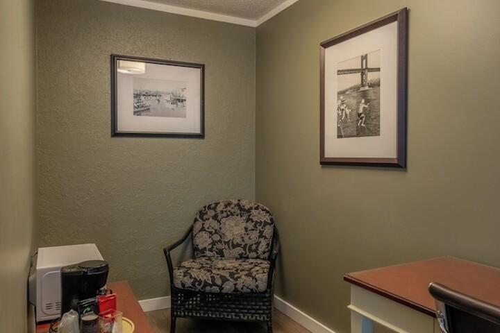 Room 21 of 51