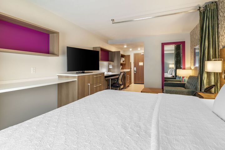Room 5 of 40