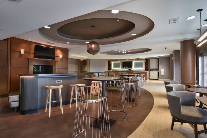 SpringHill Suites by Marriott Columbia Downtown / The Vista
