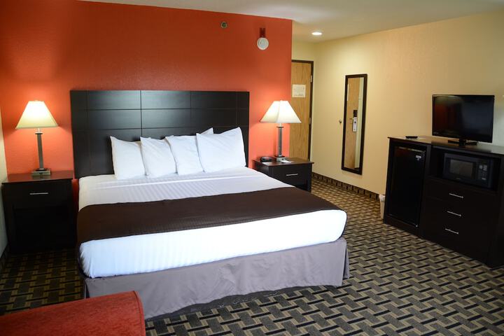 Room 27 of 58
