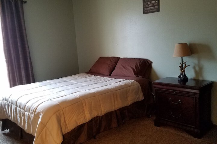 Room 15 of 46