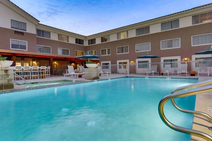 Pool 3 of 27