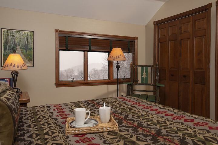 Room 80 of 228