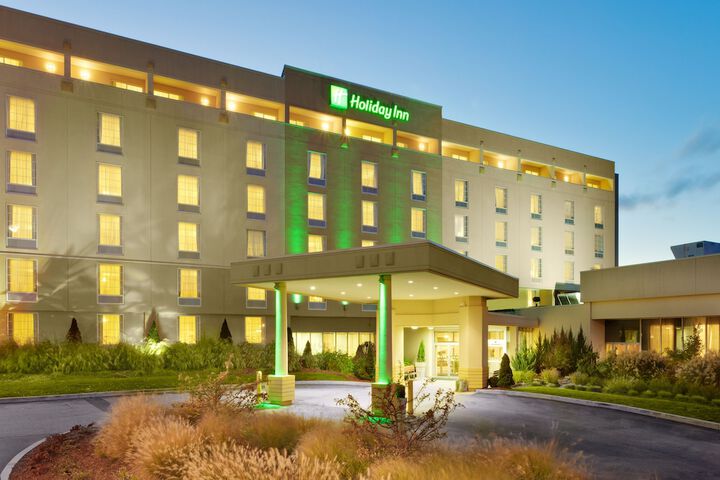 Hotel 7 of 55