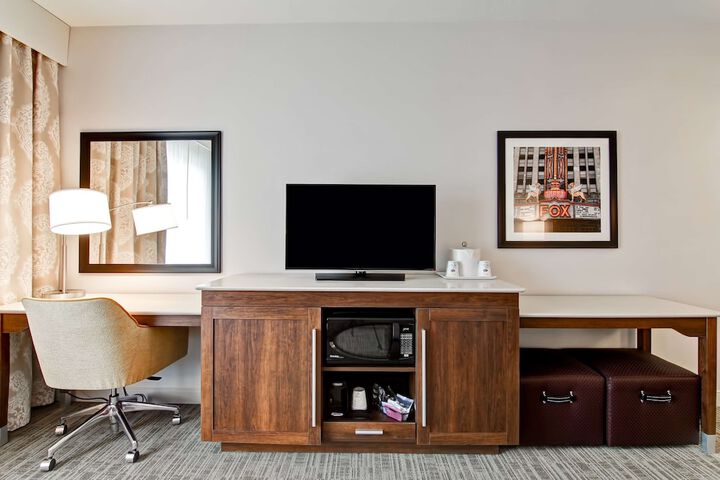 Room 14 of 41