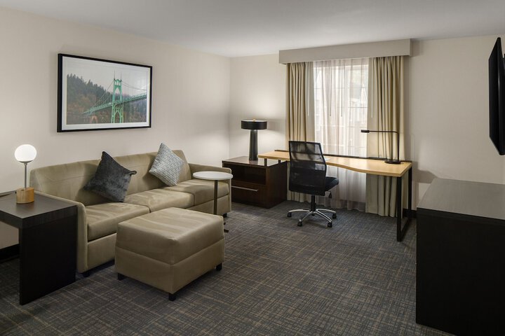 Room 22 of 33