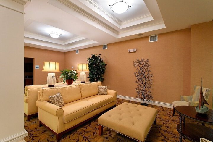 Hotel Interior 9 of 32