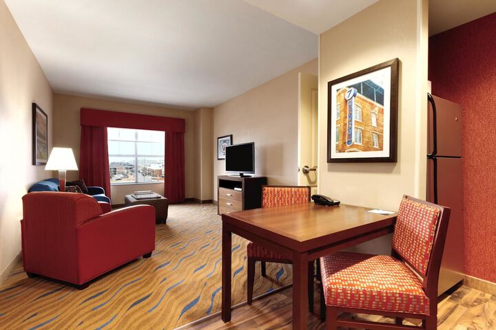 Room 20 of 37