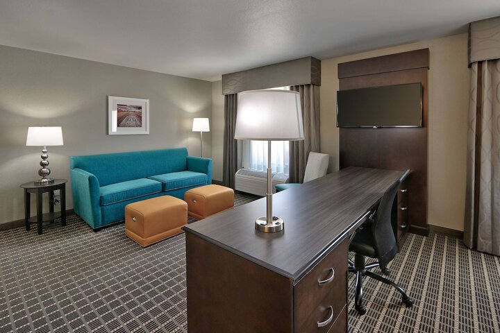Room 11 of 43