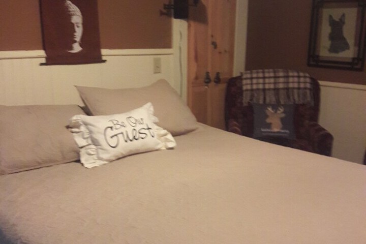 Room 16 of 23