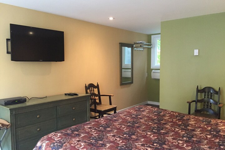 Room 15 of 29