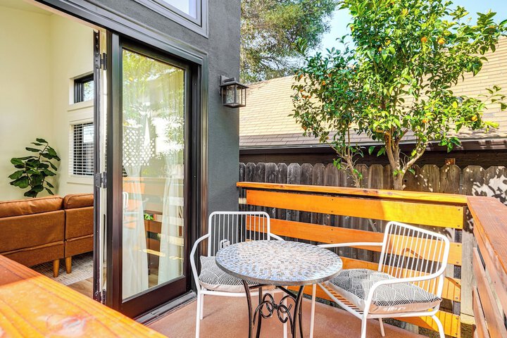 Bay Area Apt w / Patio: Near Parks & Hiking!