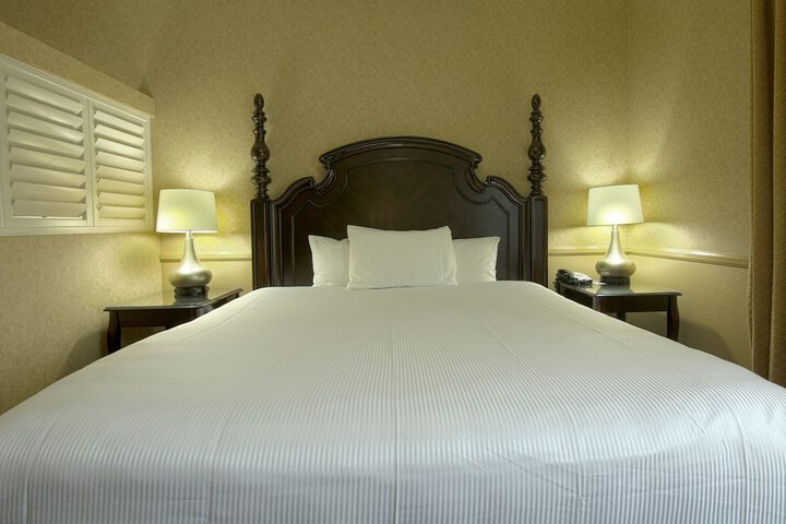Room 42 of 64