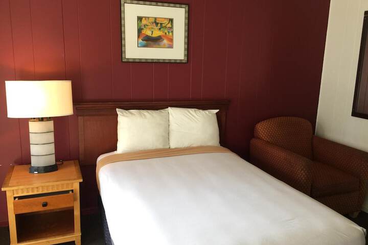 Room 26 of 45