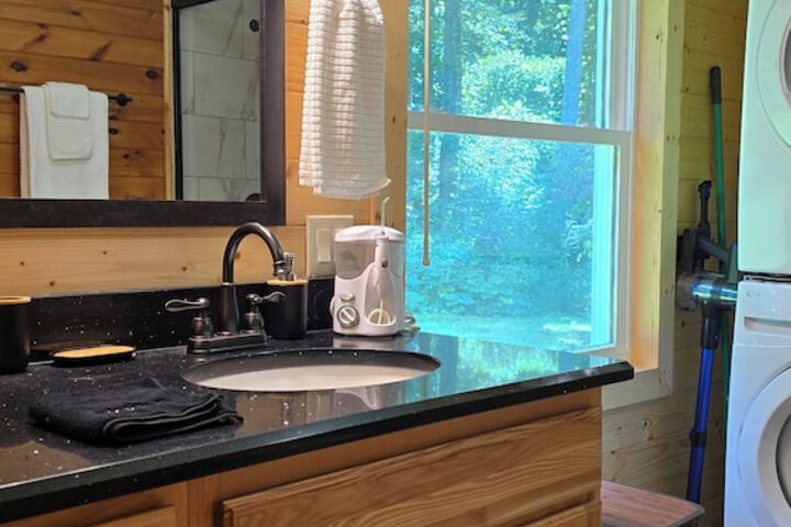 Yellow Creek Cabin