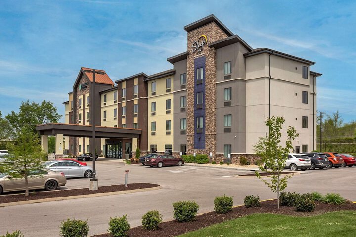 Hotel 5 of 32