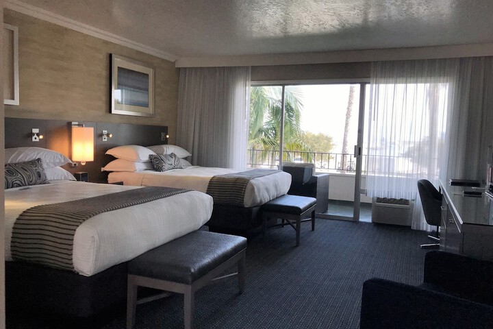 Room 11 of 51