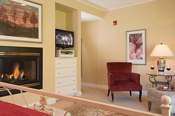 Stone Hill Inn