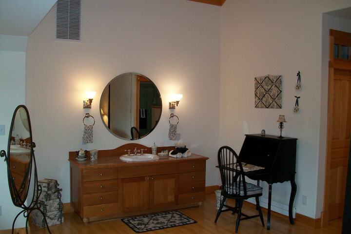 Room 13 of 40