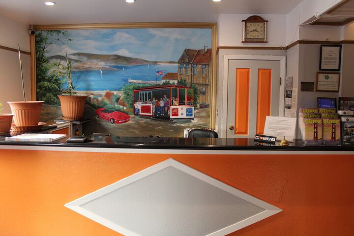 Hotel Interior 6 of 22