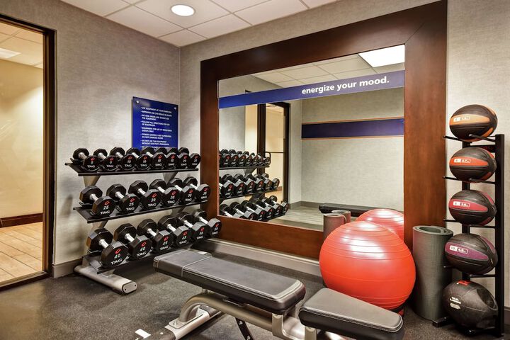Hampton Inn Atlanta-Mall of Georgia