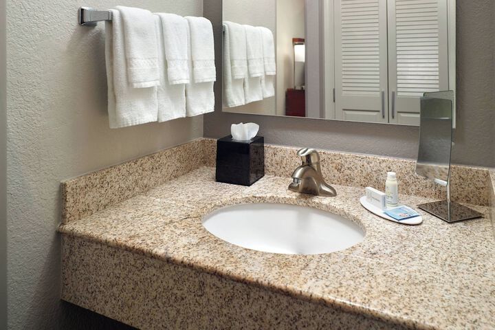 Courtyard by Marriott Macon