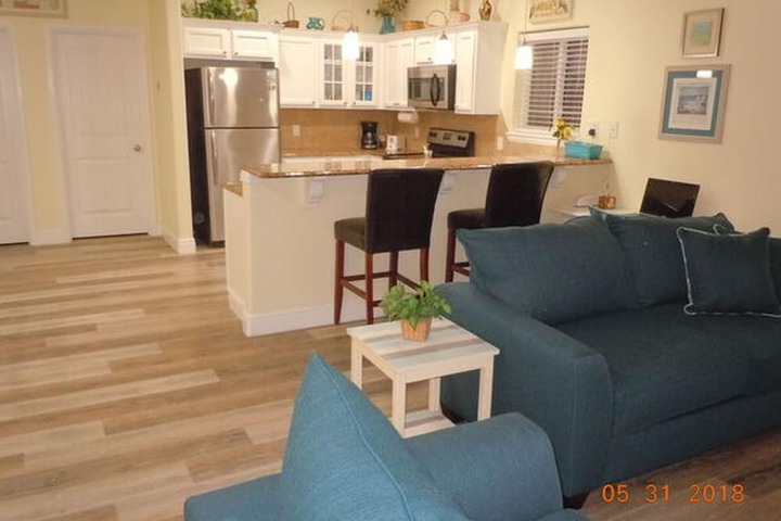 Beachgate CondoSuites and Oceanfront Resort