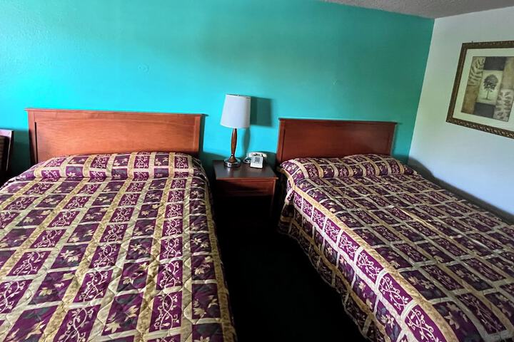 Room 34 of 43