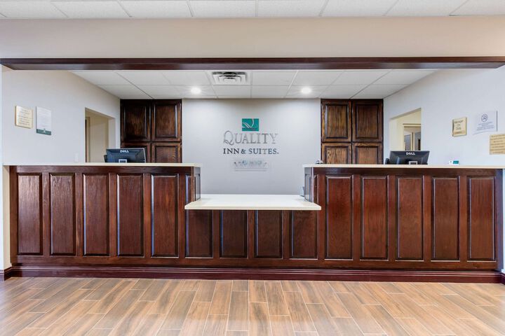 Quality Inn & Suites Mountain Home North