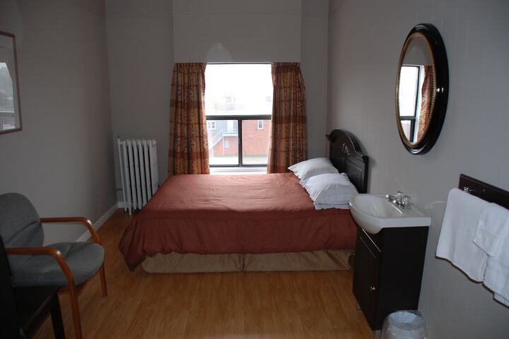 Room 15 of 45
