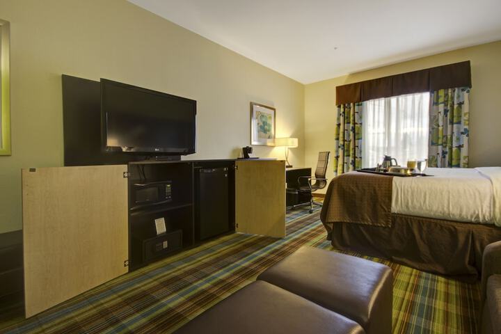 Holiday Inn Christiansburg Blacksburg by IHG