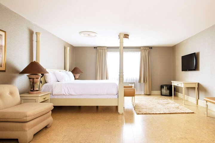 Prestige Rocky Mountain Resort Cranbrook WorldHotels Crafted