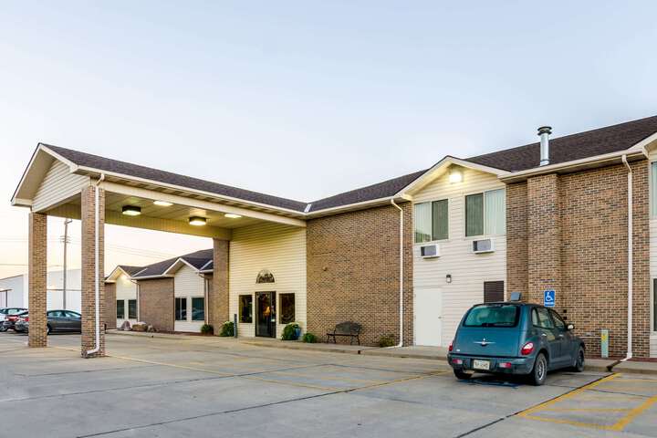 Hotel 4 of 21