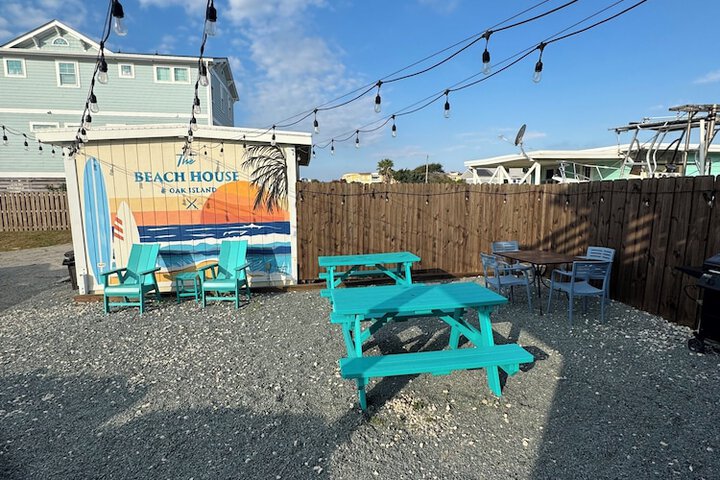 The Beach House Motel & Suites