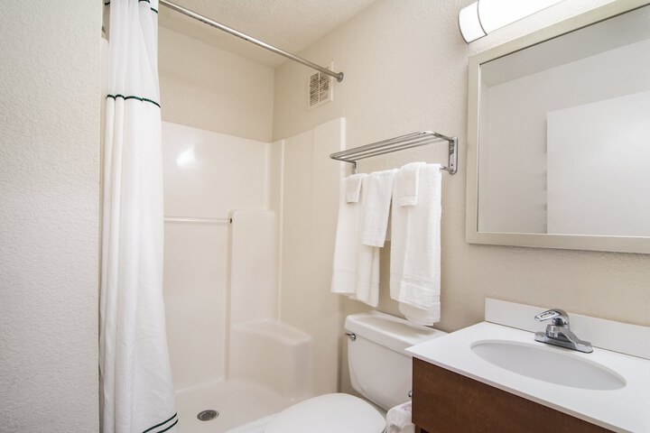 Room 19 of 27
