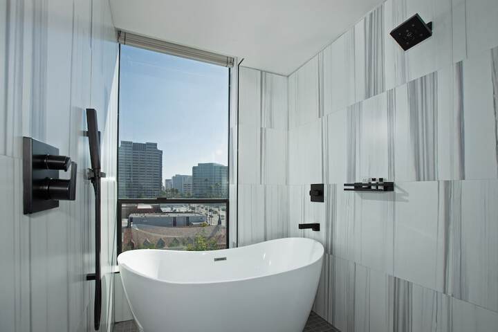 The Glenmark Glendale, a Tribute Portfolio Hotel