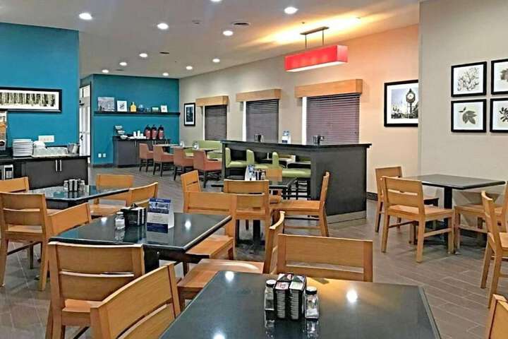 Comfort Inn & Suites OFallon - St. Louis Area