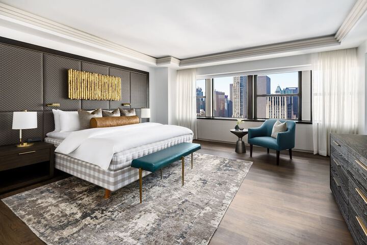 Room 27 of 60