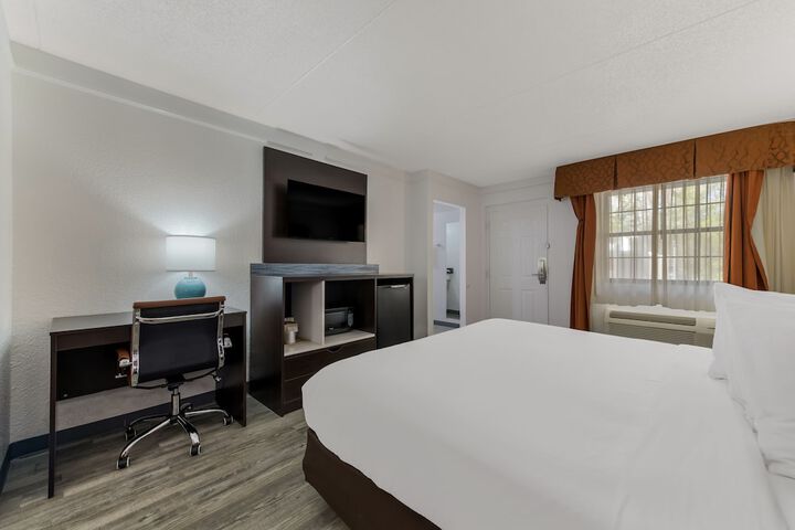 Room 12 of 39