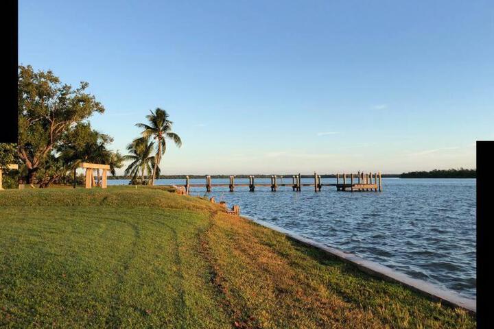 Goodland Waterfront Cottage
