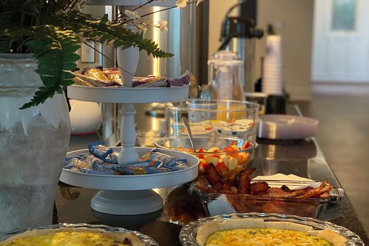 Breakfast/Coffee Service 41 of 48