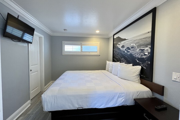 Room 147 of 152