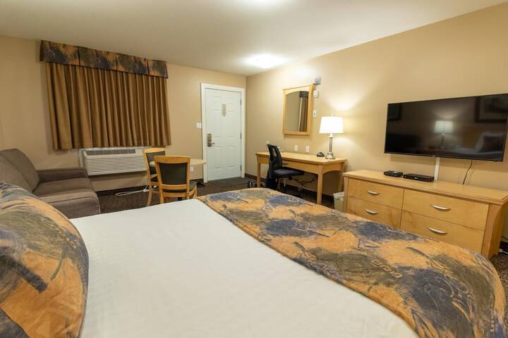Room 25 of 34